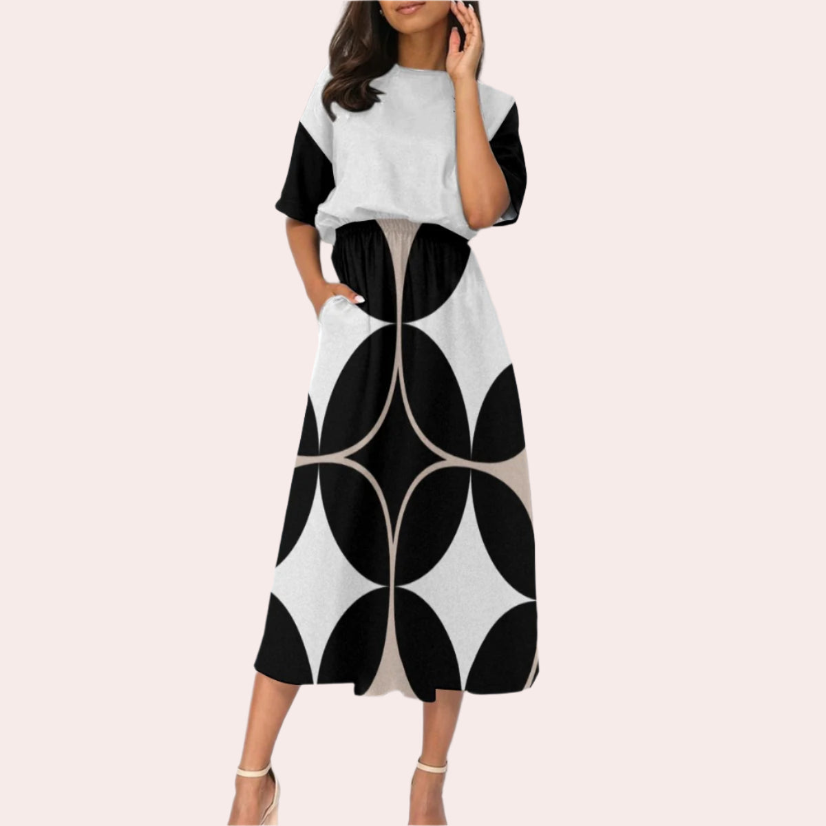 Daliz Geo Knee-Length Dress